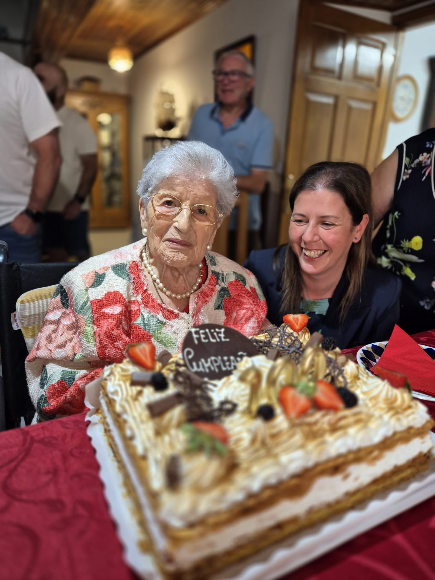 100 ANOS BENEDICTA